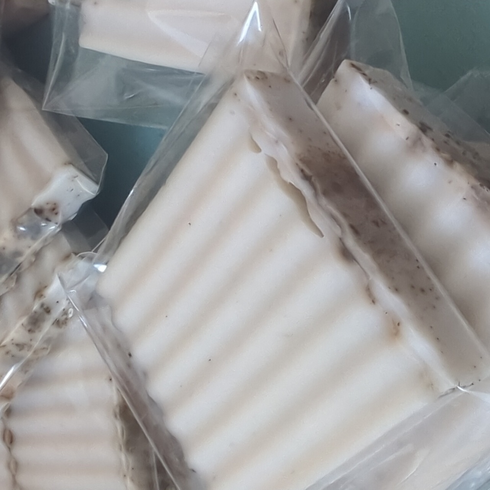 Goats Milk Exfoliating Soap bar - Picture 5 of 5